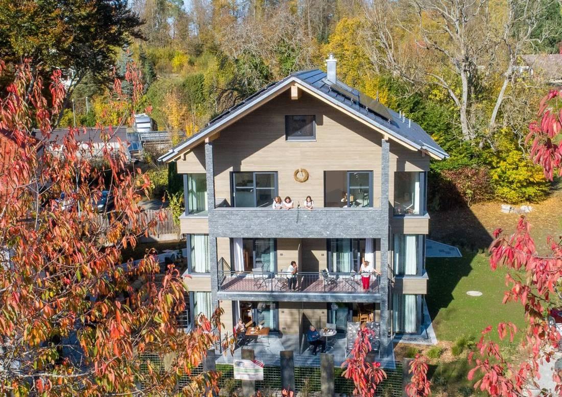 INVITA Natur-Chalets im Herbst